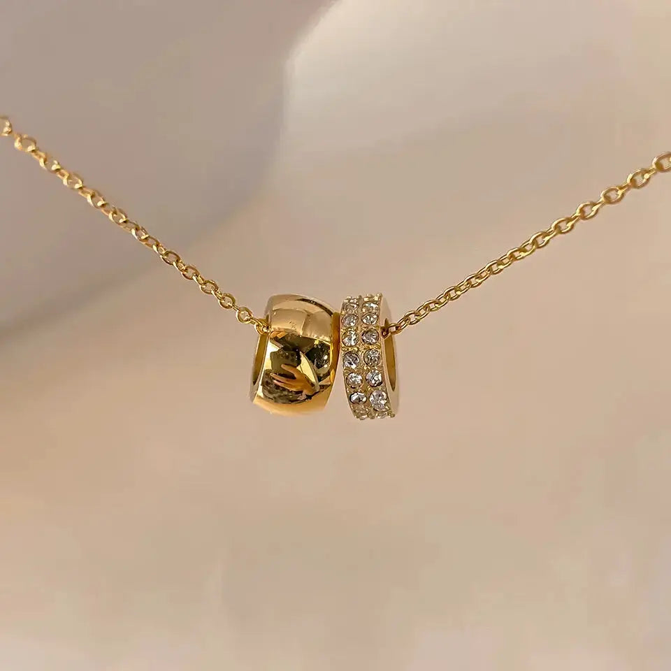 Collier en or pendentif anneau ERMANIA