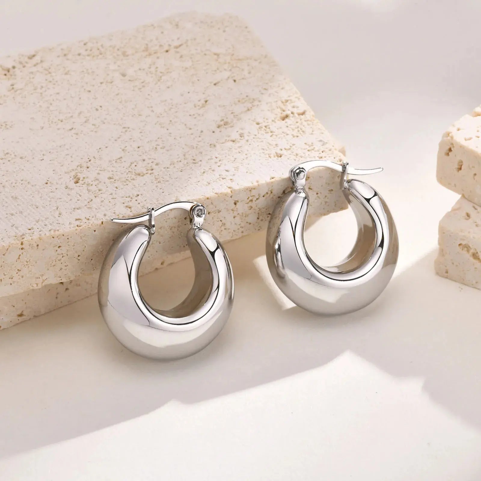 Ermania - Trendy Chunky Stainless Steel Hoop Earrings - Ermania