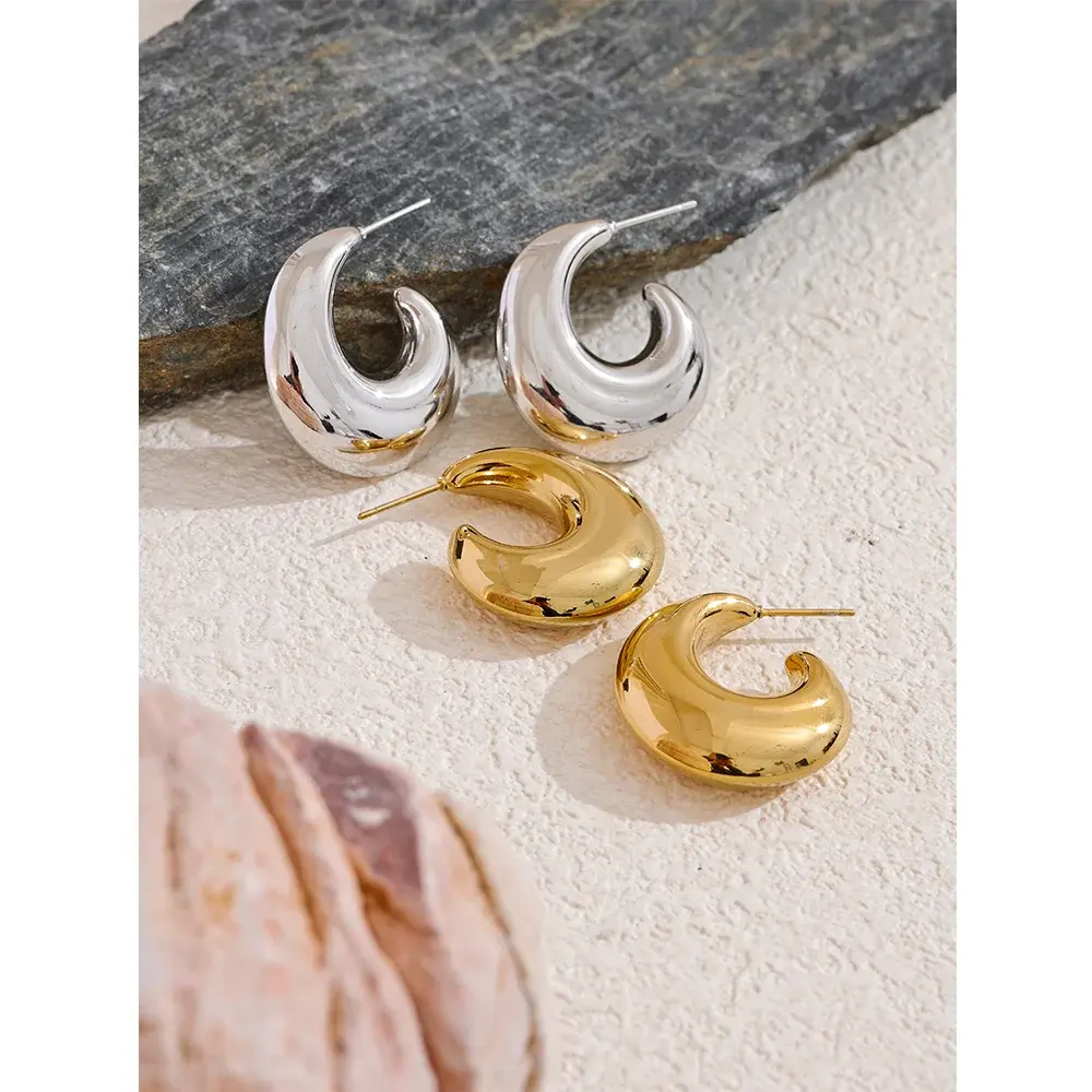 Ermania - Chunky Earrings, 18K Gold Plated - Ermania