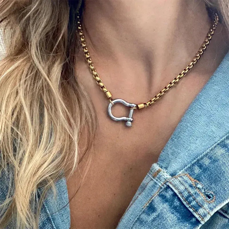 Foxanry Hollow Geometric Necklaces For Women Couples Personality Simple Hip Hop Fashion Clavicle Chain Party Jewelry Accessories ERMANIA