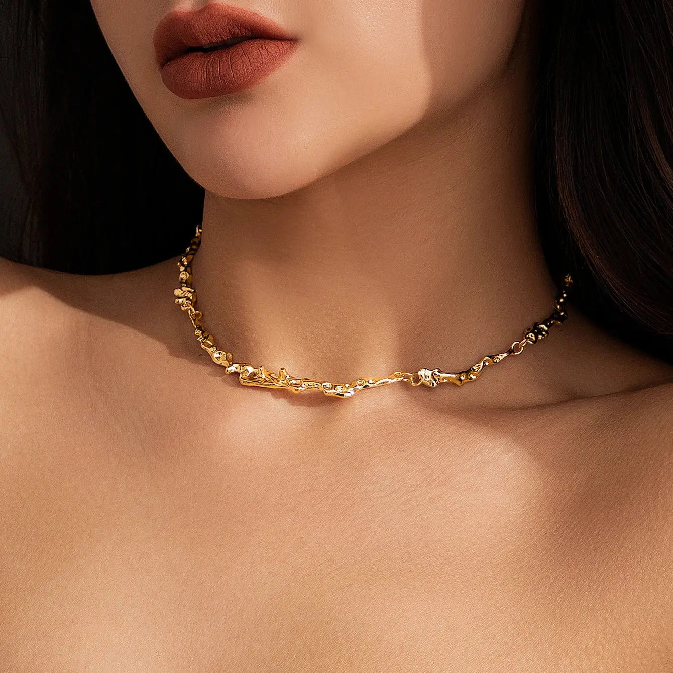 Ermania- Ingemark Irregular Bone Chain Necklace - Ermania