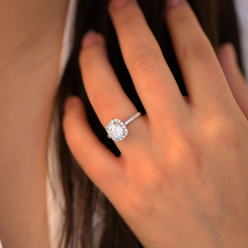 Ermania - 1 Carat D Real Moissanite Diamond