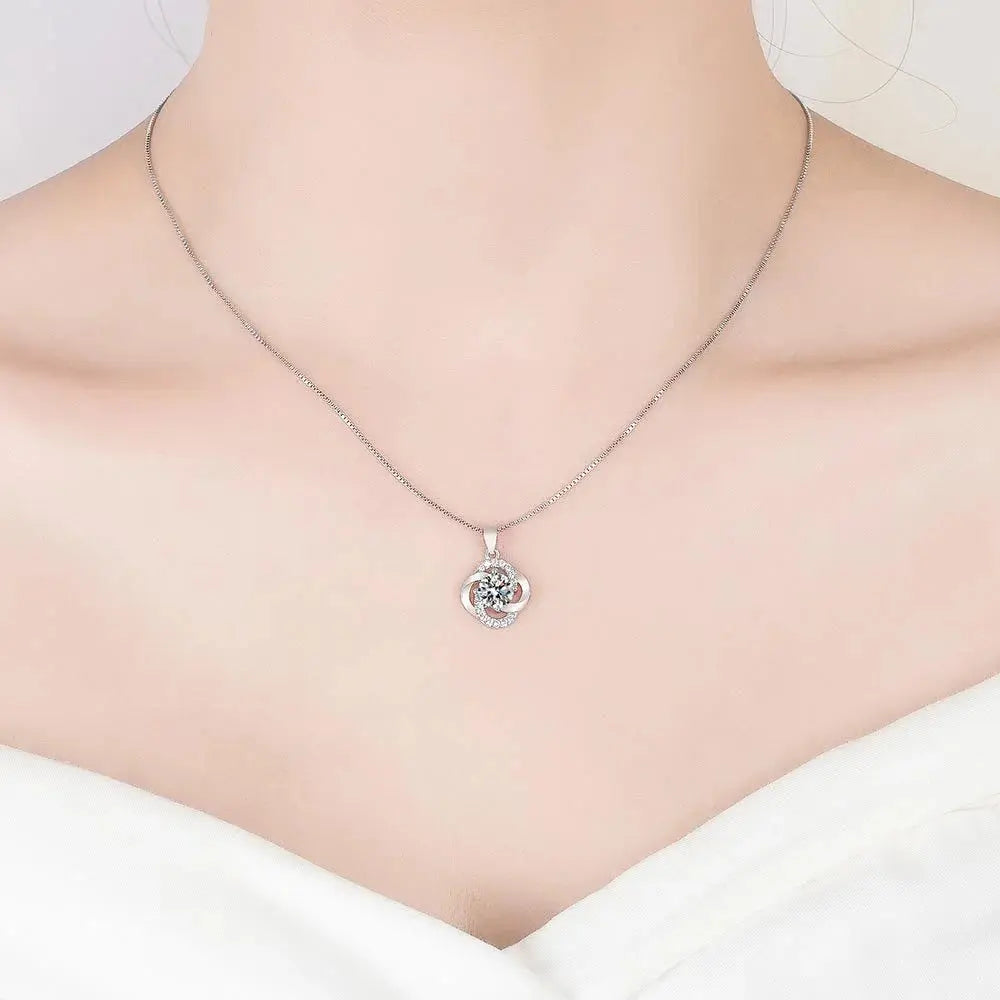 Ermania- Sterling Silver Flower Amethyst Necklace - Ermania