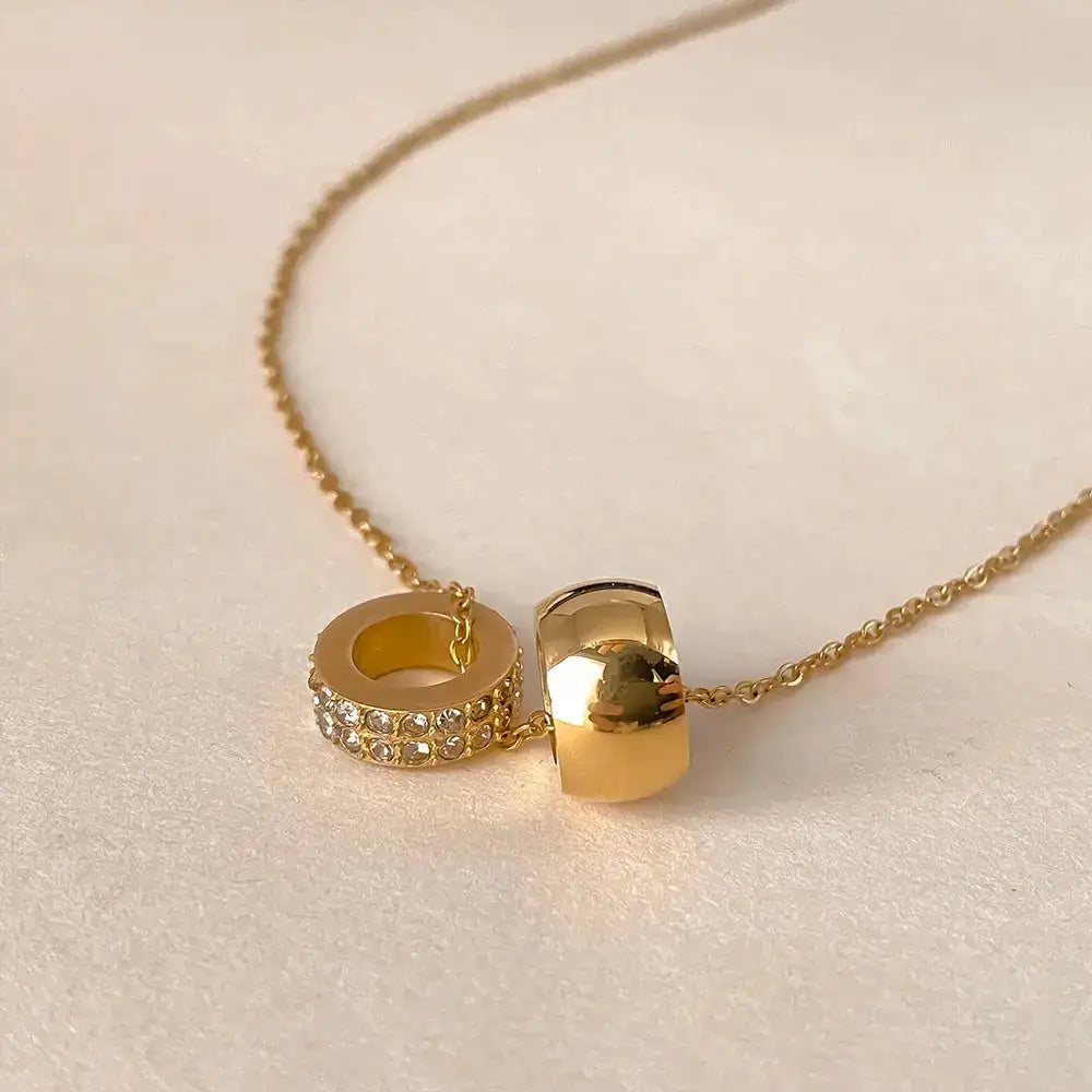 Collier en or pendentif anneau ERMANIA