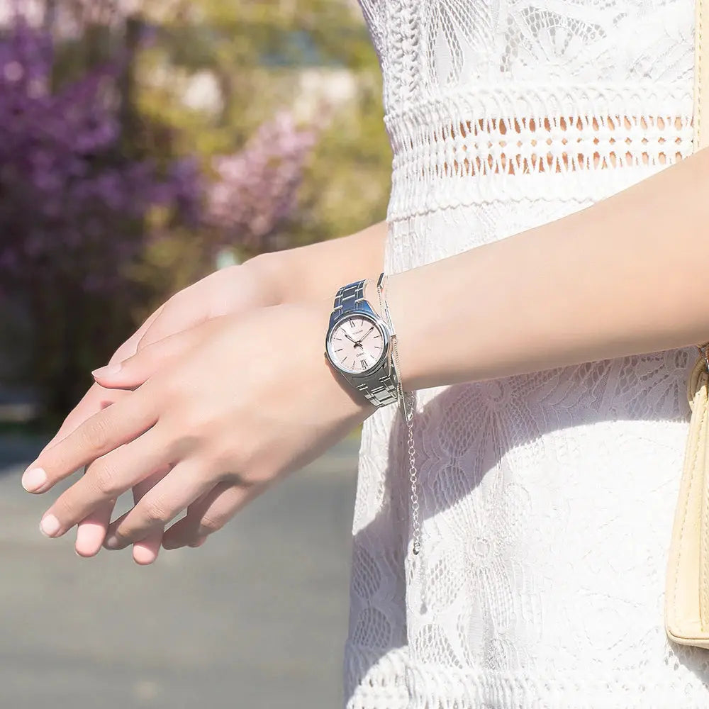 Ermania - Casio Women's Quartz Watch - Ermania